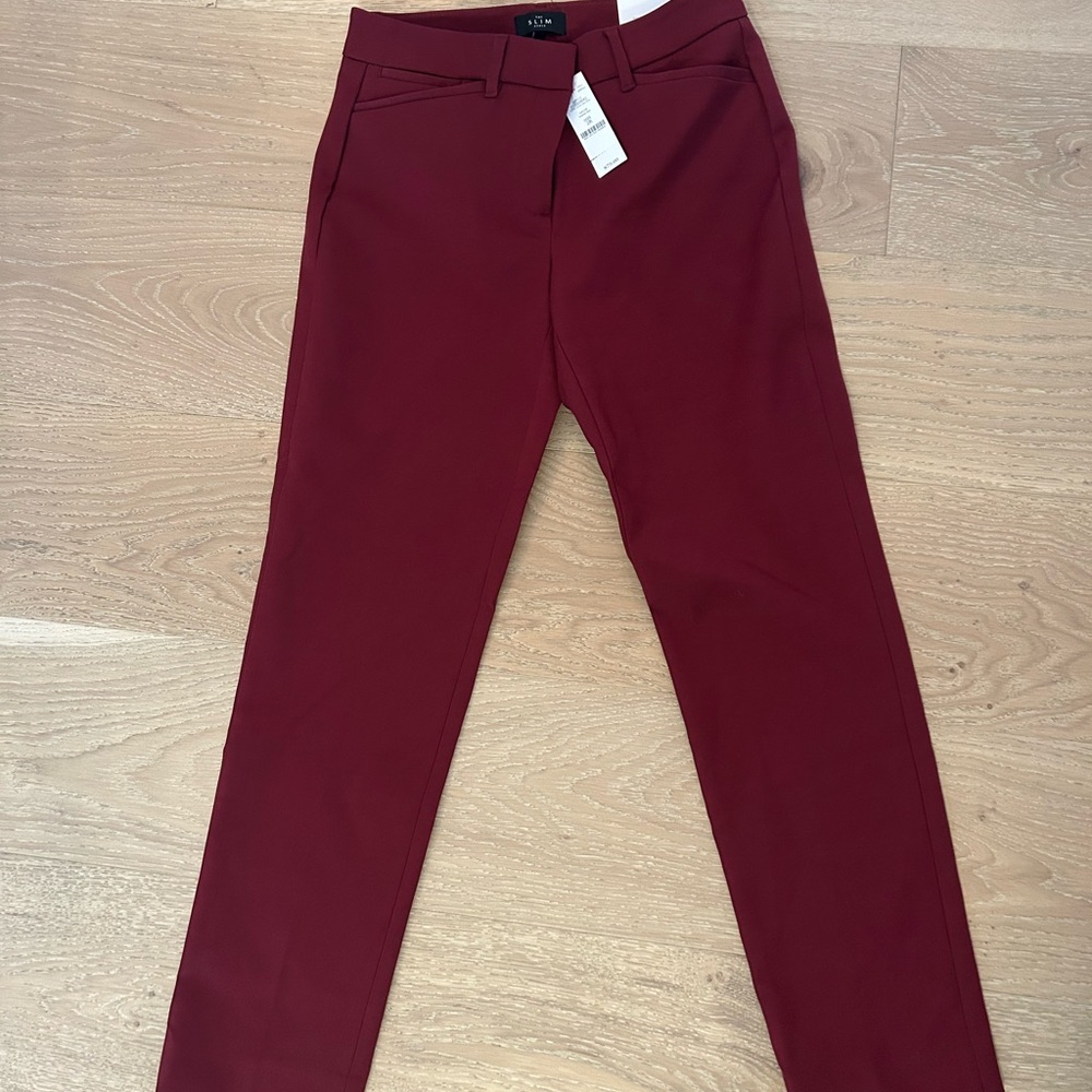 White House Black Market Maroon Ankle Pants Size 2